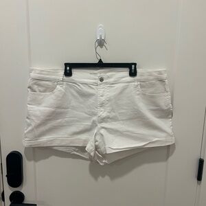 Old Navy Women's White Jean Shorts